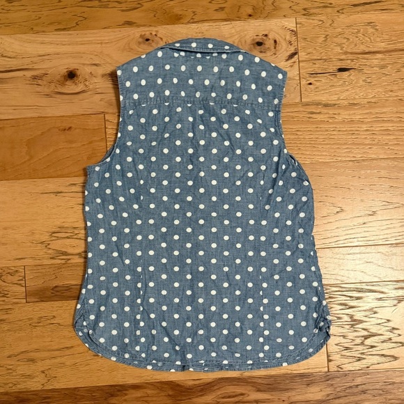 Tommy Hilfiger Blue Sleeveless Button Down Shirt - Picture 4 of 4